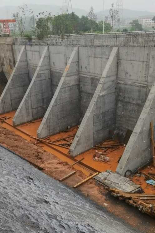 聊城东阿县锚杆式挡土墙